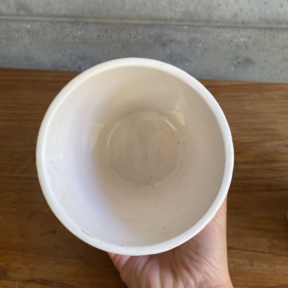 Bundle of 2 White Planters/Candle Holders - Picture 4 of 7